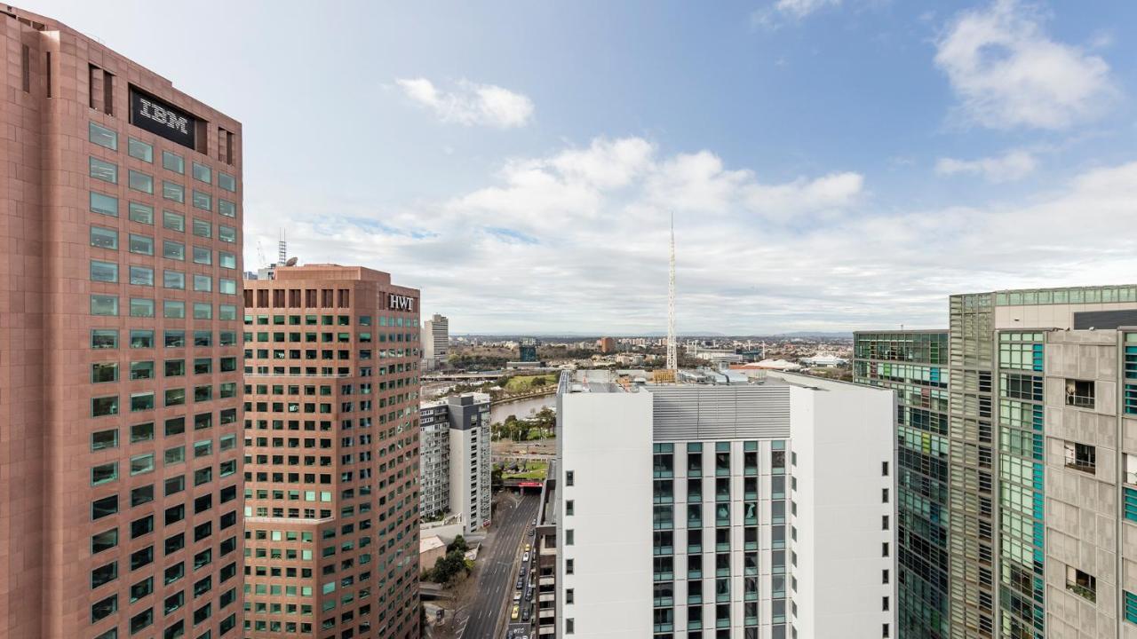 Oaks Melbourne Southbank Suites Exterior photo